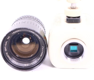 Fuji Fujinon-TV 12.5mm f1.4 C Mount Movie 12.5/1.4 Lens DSP Digital CCTV Camera - Image 1 of 4