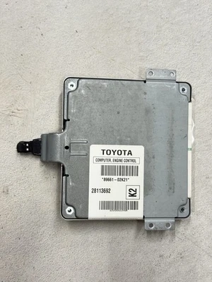 Módulo informático motor Toyota Corolla 2005 2006 2007 ECM ECU PCM 89661-02K21 Foto 1 de 4