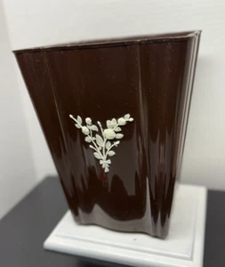 Vintage Schwarz Bros Trash Can Wastebasket Bathroom MCM Brown Flower Plastic - Picture 1 of 8
