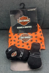 Harley Davidson Beanie & Booties Set-size 0 - 6 Months Brand New w Tags - Afbeelding 1 van 7