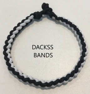 Newcastle Wristband Bracelet made from2mm paracord Handmade Football Premiership - Picture 1 of 1