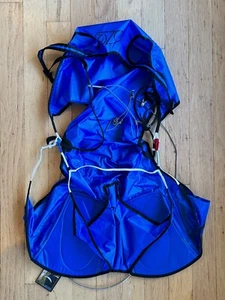 Ozone Ozo 2n (naked) Lightweight Paragliding Harness for Paragliding and Kiting - Picture 1 of 4