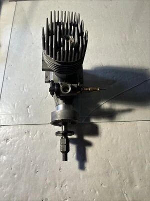 Airplane Supertiger G2300 Mill Airplane Engine 25cc W/Carburator Sold As Is. - Image 1 of 4