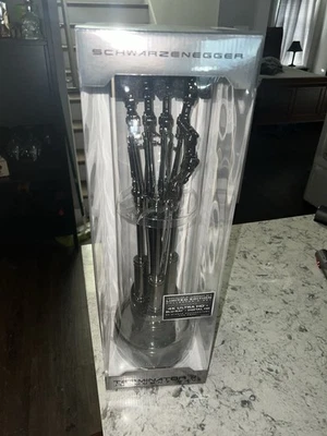 Terminator 2 Judgment Day Endoarm Collector's Edition 4k Blu-ray FACTORY SEALED - Image 1 of 4