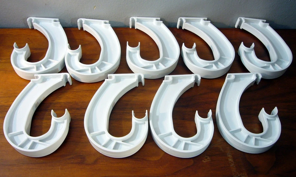 ClosetMaid 5629 .75 In. Hanging Rod Support