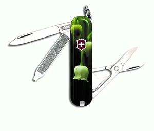 🌟🌟🌟🌟 VICTORINOX SWISS ARMY POCKET KNIFE CLASSIC SD 58 MM LILY OF THE VALLEY  - Picture 1 of 5