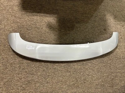 2015 - 2021 KIA SEDONA REAR TAILGATE UPPER SPOILER OEM 87210A9000 SILVER Dmr - Image 1 of 4