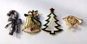 Menge 4 Weihnachten Urlaub Thema Brosche Anstecknadeln - alle neuwertig - Baum, Waldhorn - Bild 1 von 8