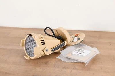 ETC Desire D22 Studio Tungsten LED Wash Fixture CG00TL5 - Image 1 of 4