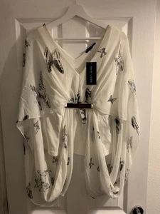 New Look Lovely white butterfly batwing top Size 10 new with tags rrp £19.99 - Picture 1 of 8