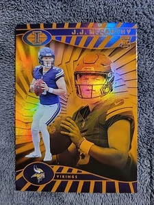 2024 Panini Illusions JJ McCarthy #100 Orange Trophy Collection RC Vikings - Picture 1 of 2