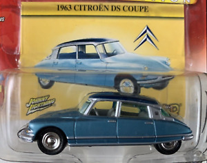 2005 JOHNNY LIGHTNING - CLASSIC GOLD COLLECTION - 1963 CITROEN DS COUPE - RARE