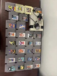 NES Nintendo Entertainment System Home Console y 38 Juegos ENORME Lote Mandos - Imagen 1 de 7