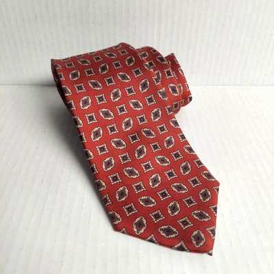 Vtg Meeting Street Men’s Tie 100% Silk Red Geometric Pattern L58 W31/2 Made USA - Image 1 of 4