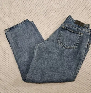 Men 34x30 Regular Fit Straight Leg Denim Jeans GEOFFERY BEENE Medium Wash - Picture 1 of 10