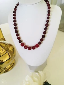 Stunning Faceted Red Chalcedony Gemstone & Crystal Glass Beads Necklace. - Picture 1 of 7