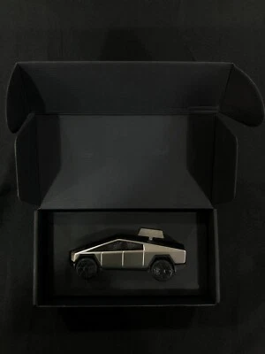 Tesla CYBERTRUCK Wind-up Racer Toy 1:43 Scale Diecast Brand New In Hand - Image 1 of 4