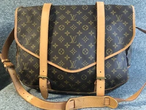 Authentic Louis Vuitton Monogram Crossbody Shoulder Bag Saumur 43 M42252 - Picture 1 of 19