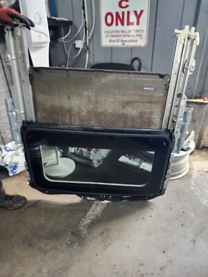 BMW 428I F36 2014-2016 gran cupé techo corredizo montaje techo corredizo OEM 7275633 Foto 1 de 4