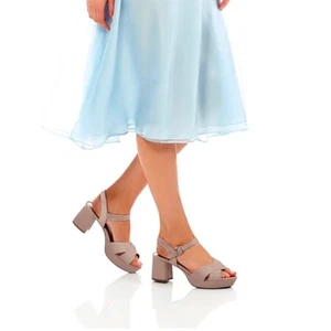 Aerosoles Cosmos Beige Leather Sandal Women's Size 9 - Picture 1 of 6