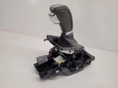 2011 11  LINCOLN MKT 3.5L Automatic Transmission Shift Shifter Gear Assembly - Image 1 of 4