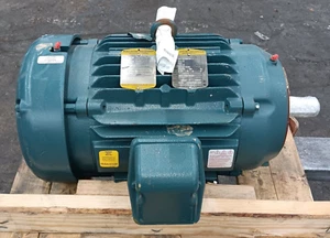 NEW BALDOR 20 / 10 HP AC MOTOR 460 VAC 3525 / 1760 RPM 256TC FRAME TEFC - Picture 1 of 8