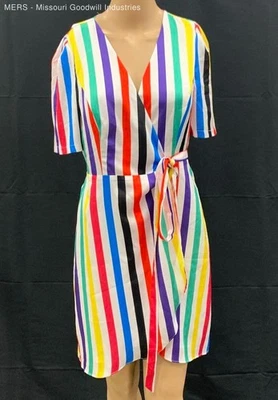 Maxi vestido envolvente a rayas arco iris AQUA para mujer - talla S regular Foto 1 de 4