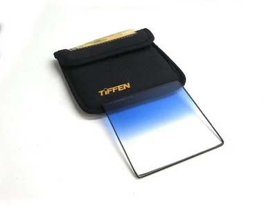 Tiffen 4x4" Blue 3 Soft Edge Graduated lens filter clear SE grad sky 44CGB3S - Image 1 of 4