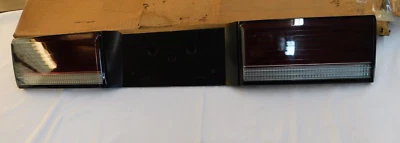 NOS OEM Ford 1988 1989 Lincoln Continental Tail Light Panel Trunk Lenses Lamp - Image 1 of 4