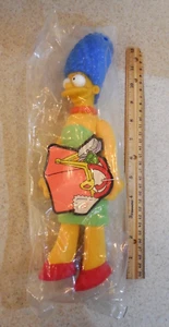 Muñeca de peluche de Los Simpson Burger King 1990 Marge Simpson nueva sellada - Imagen 1 de 8