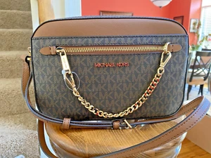 Neu mit Etikett Michael Kors Jet Set MK Signature Umhängetasche braun Kette EW - Bild 1 von 7
