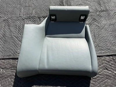 2008 - 2013 宝马 E92 M3 M Coupe 右后座垫 - 52207898752 — 第 1/4 张图片