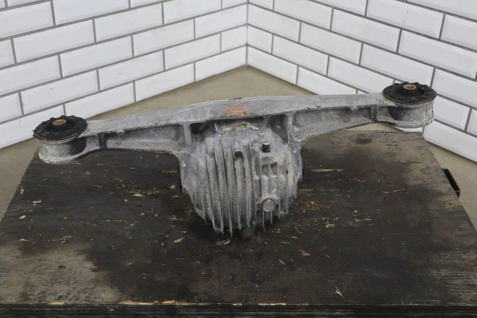 Mazda Miata 1999-2002 NB 5 velocidades transmisión hombre trasero 4,30 bloqueo diferencial portador Foto 1 de 4