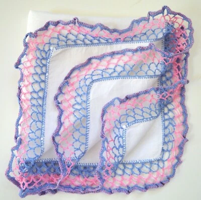VINTAGE HANKY 1950s CROCHET EDGING ON WHITE LINEN PINK & BLUE LOVELY - Image 1 of 3