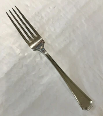 Garfo Durgin Fairfax 7 1/8 pol. Monograma "B". 54,6GR - Imagem 1 de 4