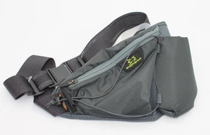 Amphipod Soft-Tech Ergo-Ultraligero Paquete de Botella Nuevo con Etiquetas Gris Negro SIN BOTELLA - Imagen 1 de 11