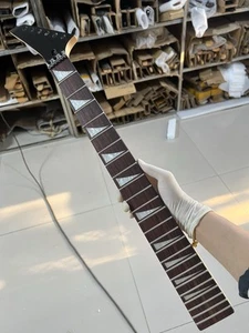 Reverse headstock 24frets electric guitar neck Jackson style rosewood fin inlay - Picture 1 of 6