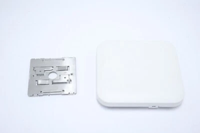 EXTREME NETWORKS AP-7522-67030-US AP-7522 INDOOR ACCESS POINT - Image 1 of 4