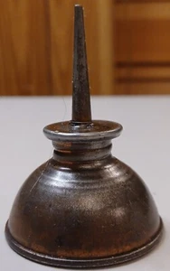 Vintage Small Tin Metal Thumb Oiler Oil Can - Picture 1 of 3