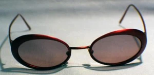 MARCO DE GAFAS ROJO RAMONA HECHO A MANO EN ITALIA SOLO 50-20 METAL OVALADO - Imagen 1 de 1
