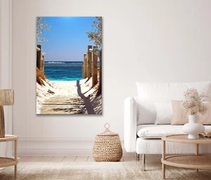 Arte de pared con impresión de póster o lienzo sin marco Path Leading to The Beach & Blue Ocean - Imagen 1 de 3
