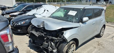 2021 Kia Soul 2.0L Engine Motor OEM 44K Miles - LKQ435458950 - Image 1 of 4