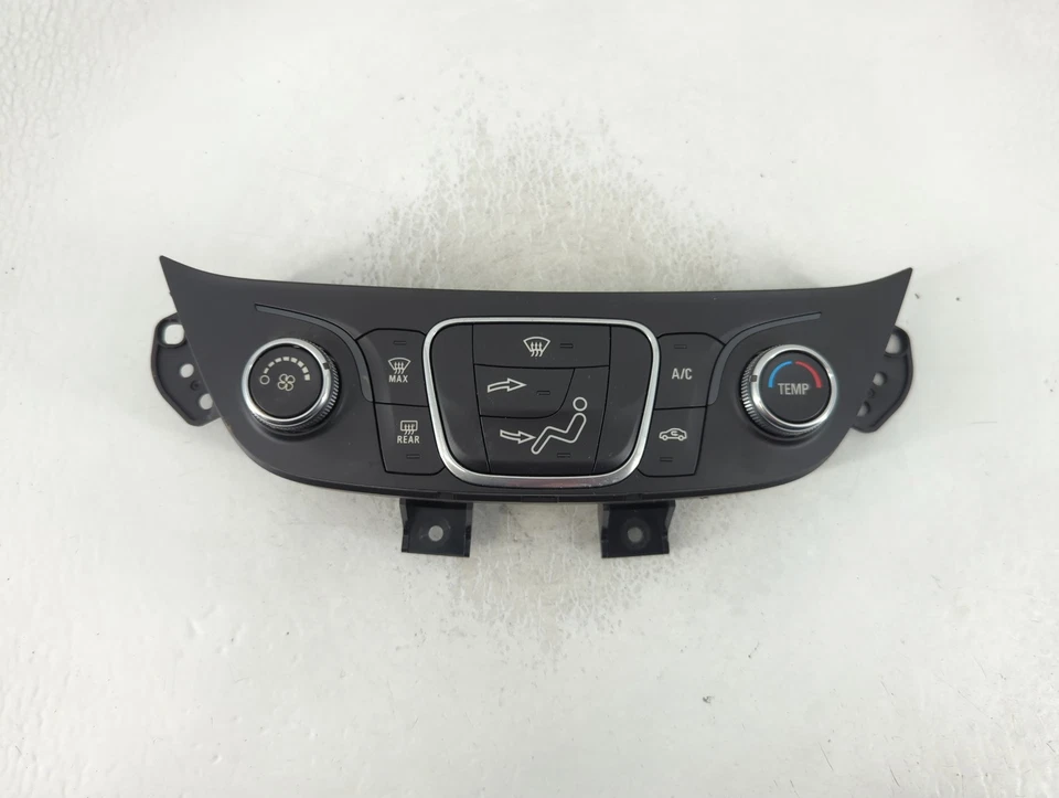 2018–2018 Chevrolet Equinox кондиционер климат-контроль 84175393 B413C - Изображение 1 из 4