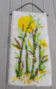 Vintage Completed 31"X 16 Sun & Cat tails Latch Hook Wall Hanging Rug Finished - Picture 1 of 7