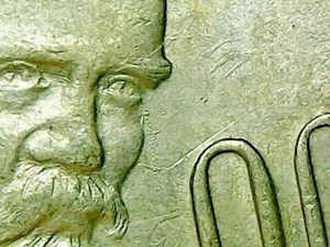 Clash Die Error in 1975 Mexico 20 cents Madero Choque de Troquel en 20 centavos - Picture 1 of 9