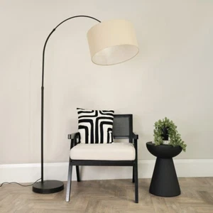 Lámpara de pie grande curvada de metal negro con pantalla de tambor de tela para sala de estar bombilla LED - Imagen 1 de 82