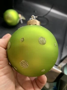 NWT Seasons of Cannon Falls Chartreuse Green Glass Round Ornament Dots Glitter - Picture 1 of 8