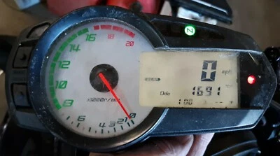 2011 11 KAWASAKI NINJA ZX6R ZX6 GAUGES TACHOMETER SPEEDOMETER TACH SPEEDO OEM Foto 1 de 4