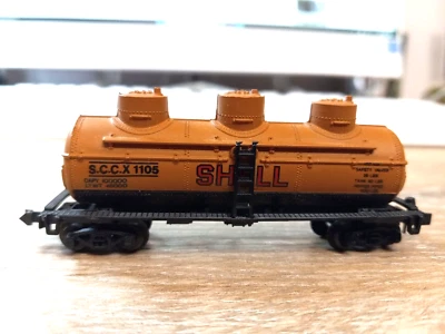 UNKNOWN MAKE, N SCALE. TANK CAR. SHELL. W/METAL WHEELS. FREE SHIPPING - Image 1 of 4