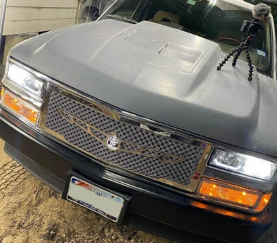 Chevy Tahoe Suburban 1995-1999 parrilla cromada triple tejido malla Tiarra rejilla LED Foto 1 de 4